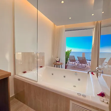Theo Aparthotel Rethymno